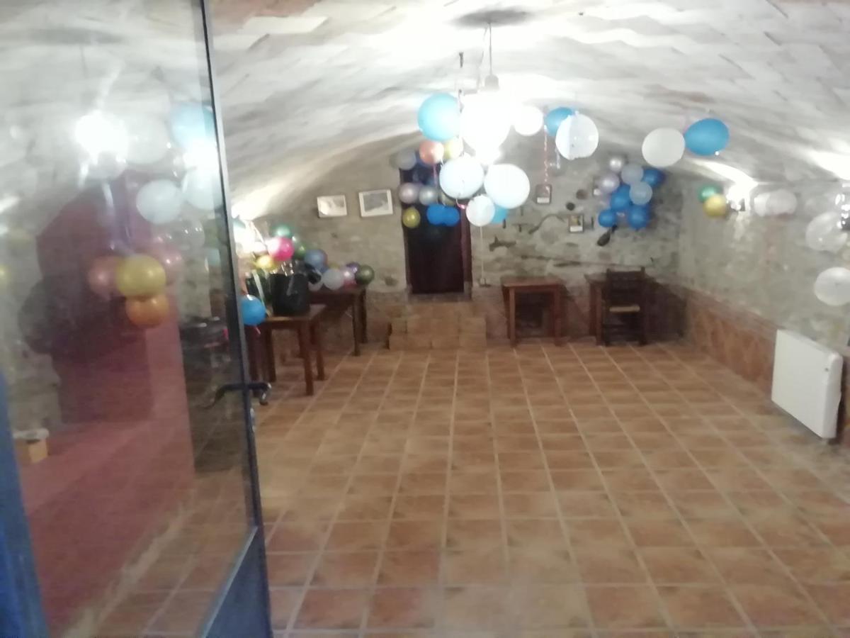 L'Olivera Casa Rural Castellbisbal Kültér fotó
