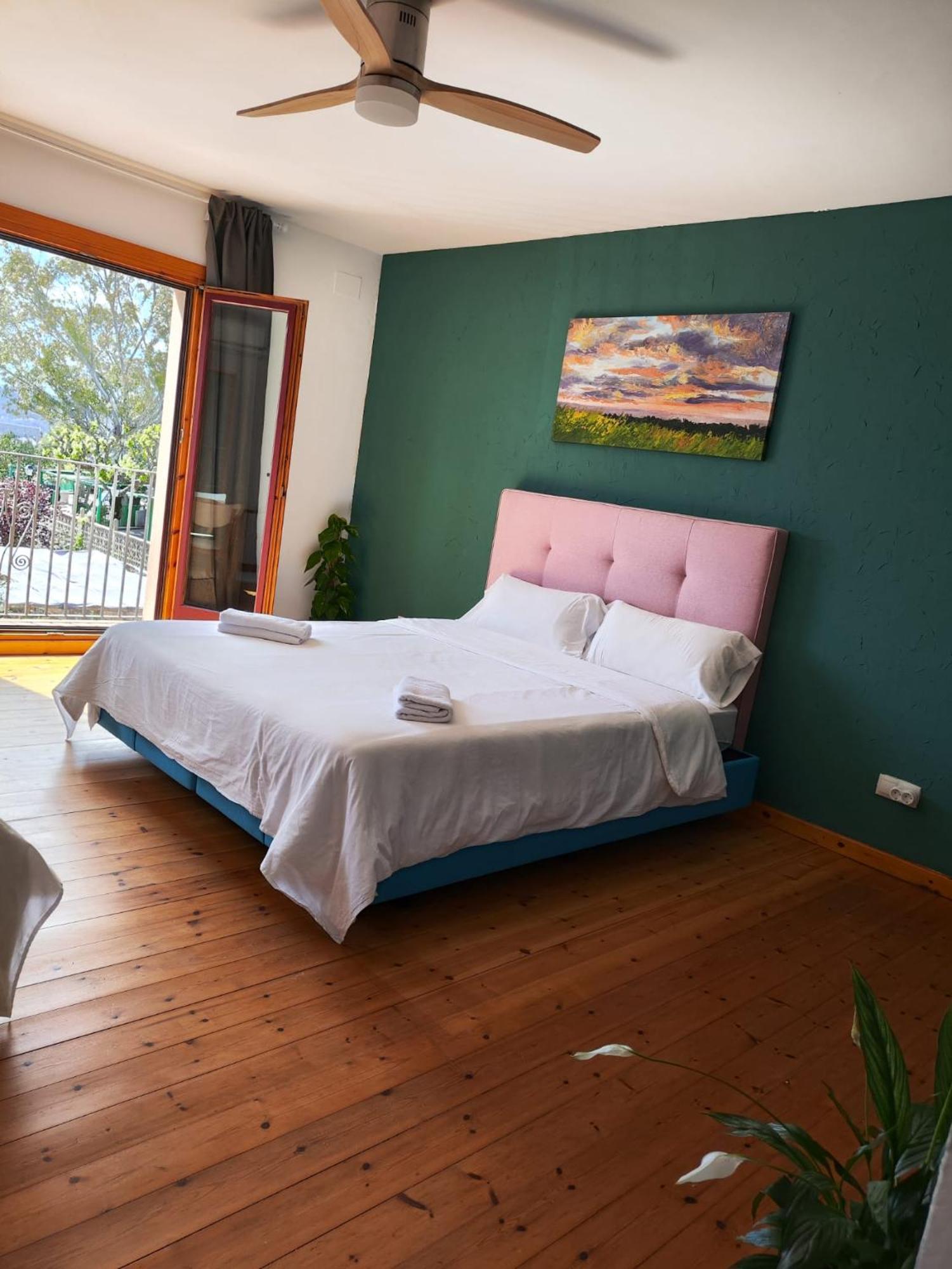 L'Olivera Casa Rural Castellbisbal Kültér fotó