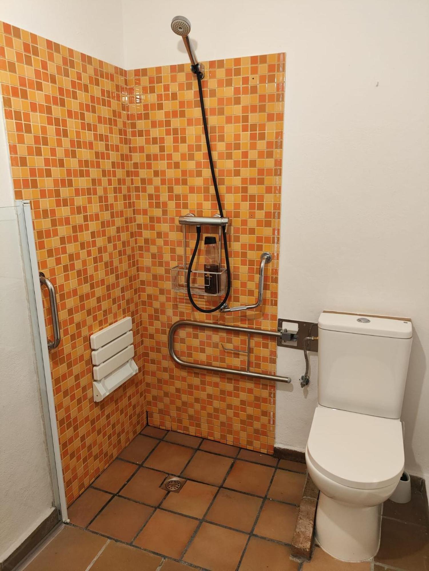L'Olivera Casa Rural Castellbisbal Kültér fotó